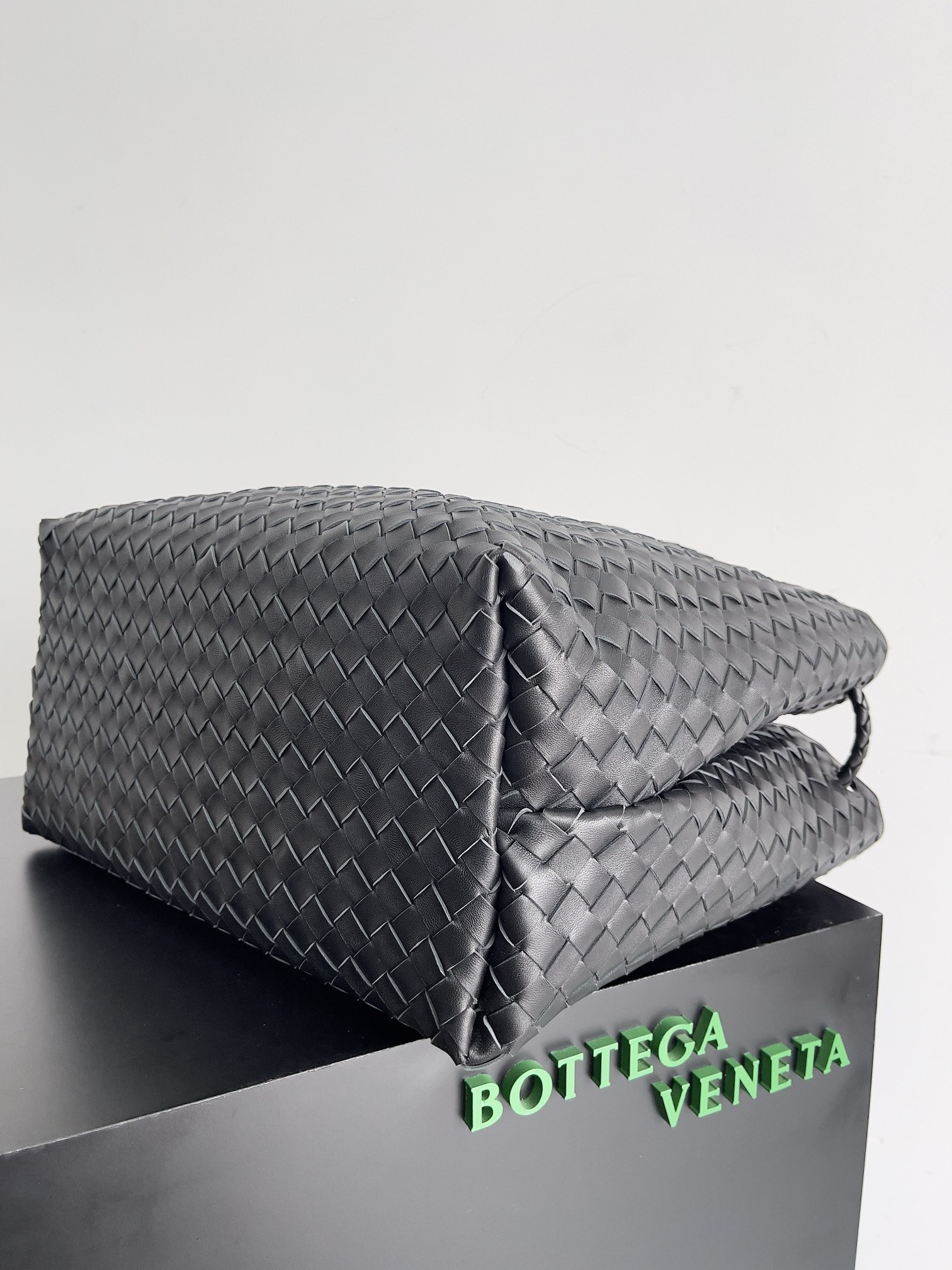 Bottega Veneta Large Andiamo