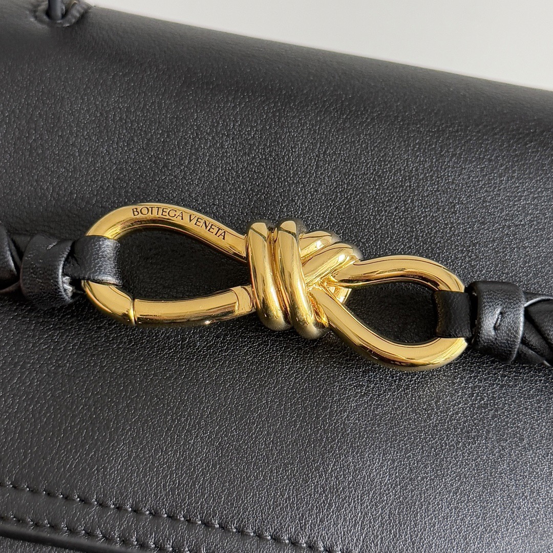 Bottega Veneta Ciao Ciao