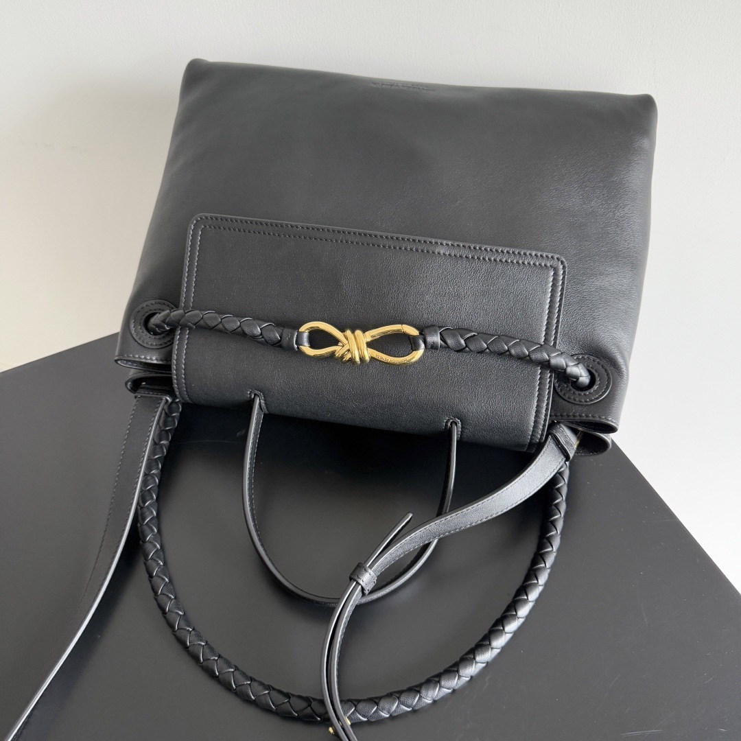 Bottega Veneta Ciao Ciao