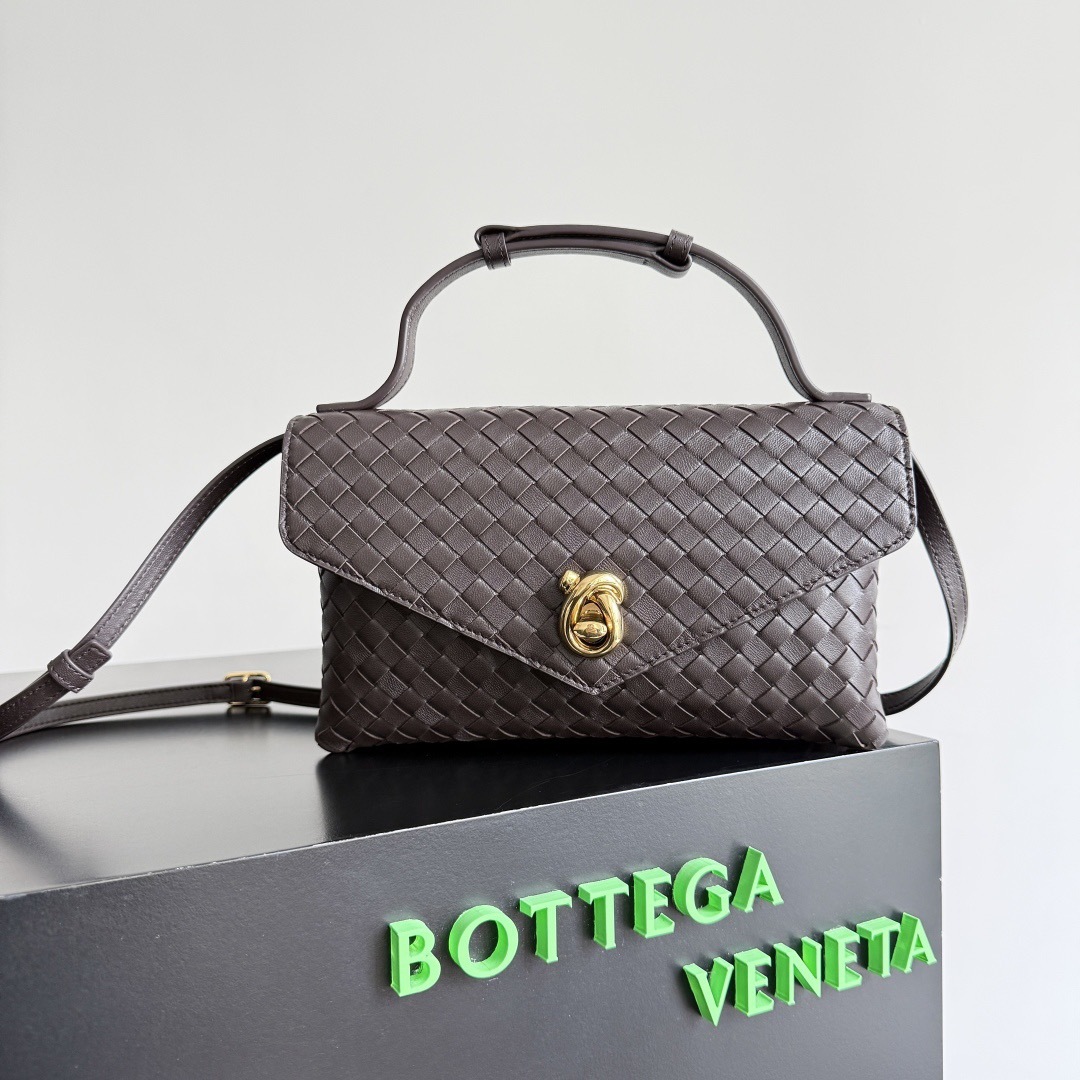 Bottega Veneta Knot Lock