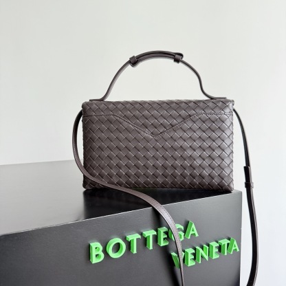 Bottega Veneta Knot Lock