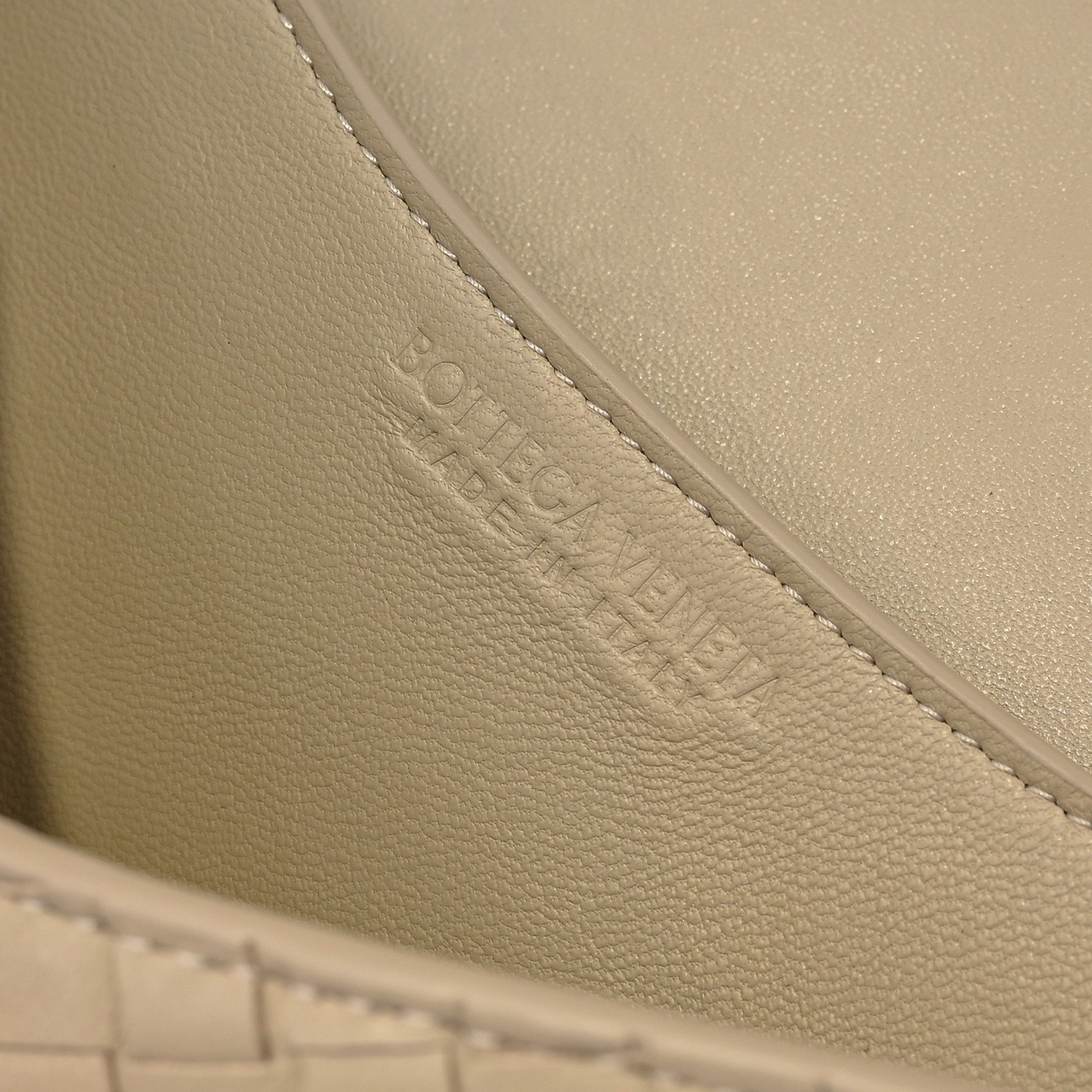 Bottega Veneta Knot Lock