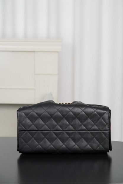 CHANEL 25 Medium Handbag