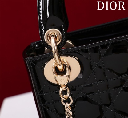 Mini Lady Dior Bag