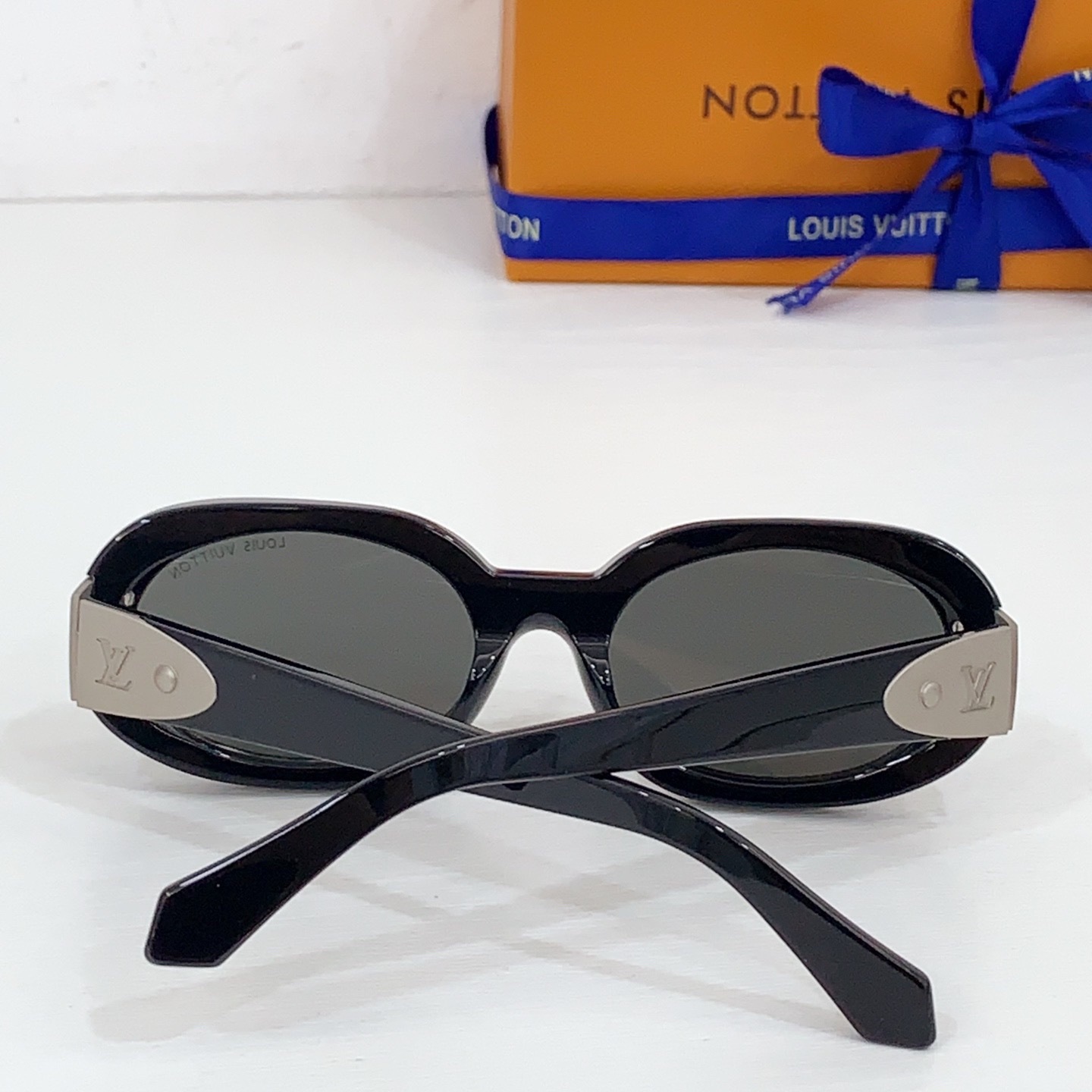LV Hinge Sunglasses