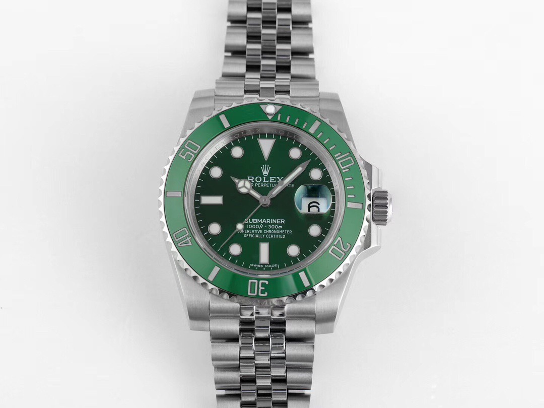 Rolex Submariner Date