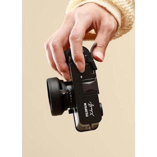 SmallRig Thumb Grip for FUJIFILM X half Camera (Black 5222 / Charcoal Silver 5333 / Silver 5221)