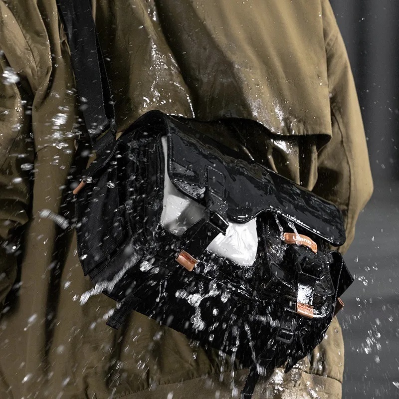 Ulanzi MS12 Messenger Bag Black 5.6L (B118)