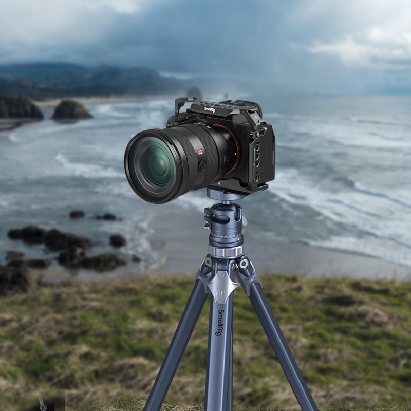 SmallRig Lightweight Travel Tripod AP-02 (4222)