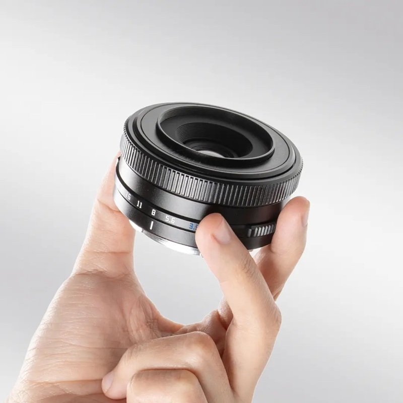TTArtisan AF 14mm f/3.5 Lens - E-Mount