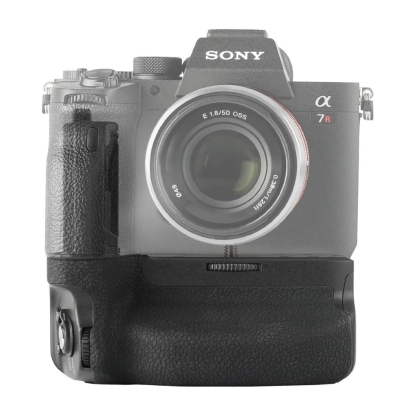 Meike MK-A7R IV Battery Grip (For Sony A1 / A9 II / A7 IV / A7R IV / A7S III)