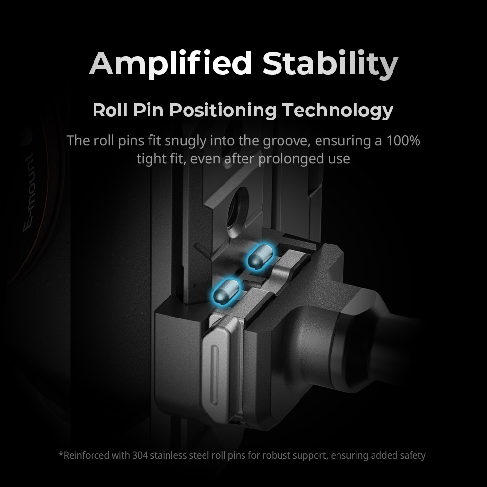 SmallRig HawkLock Quick Release Advanced Cage Kit for Sony A7R V / A7 IV / A7S III (4539)