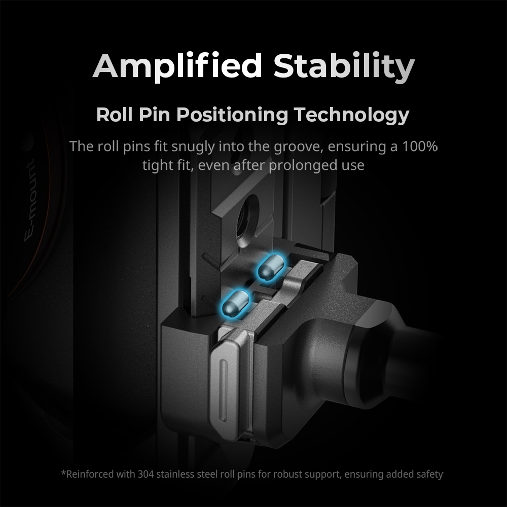 SmallRig HawkLock Quick Release Advanced Cage Kit for Sony A7R V / A7 IV / A7S III (4539)