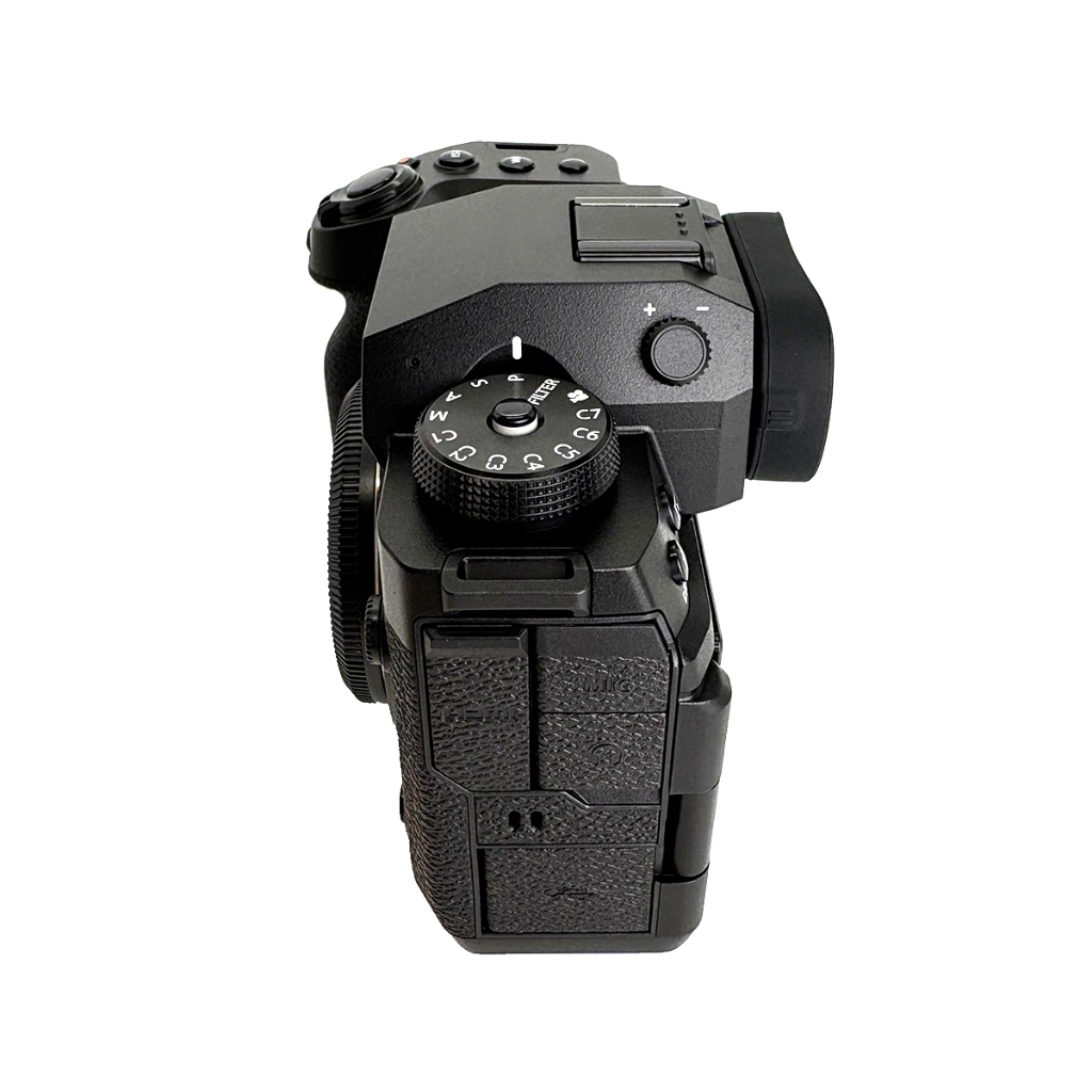 FUJIFILM X-H2 Camera