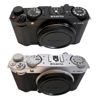 Fujifilm X-M5 (Black / Silver) + Fujifilm 15-45mm Lens