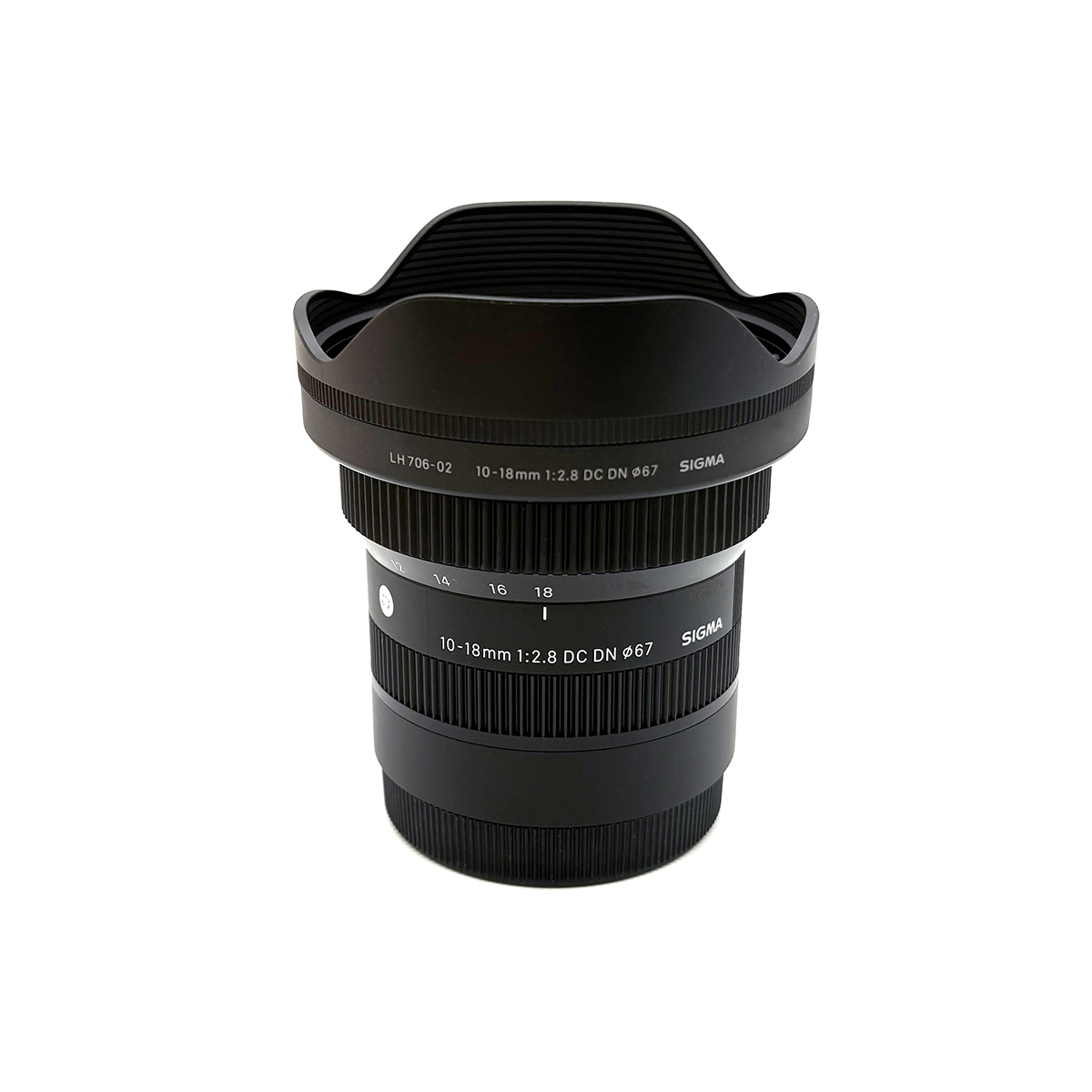 Sigma 10-18mm f/2.8 DC DN AF APS-C Contemporary Lens (Sony E / Fujifilm X / Canon RF Mount)