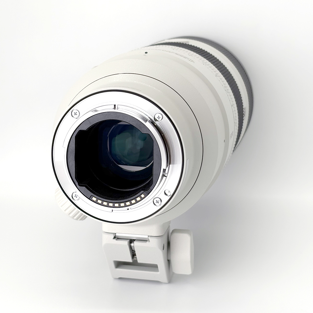 Sony FE 70-200mm f2.8 GM OSS II Lens