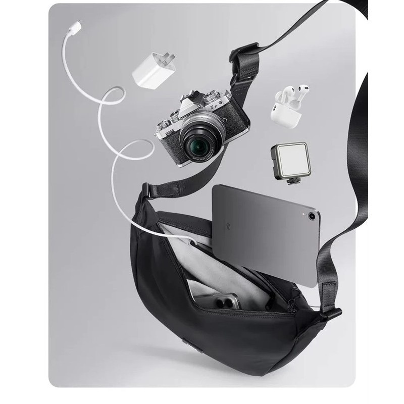 Ulanzi HMN1 Lunar Sling Bag (Black - B161 / Grey - B160)