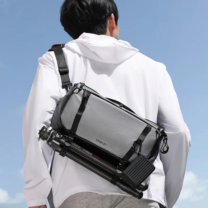Ulanzi SU02 13L Hoshino Crossbody Bag (B163)