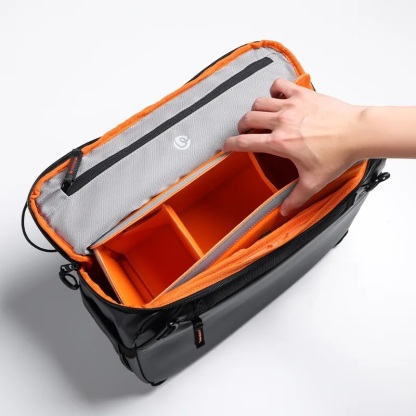 Ulanzi SU02 13L Hoshino Crossbody Bag (B163)
