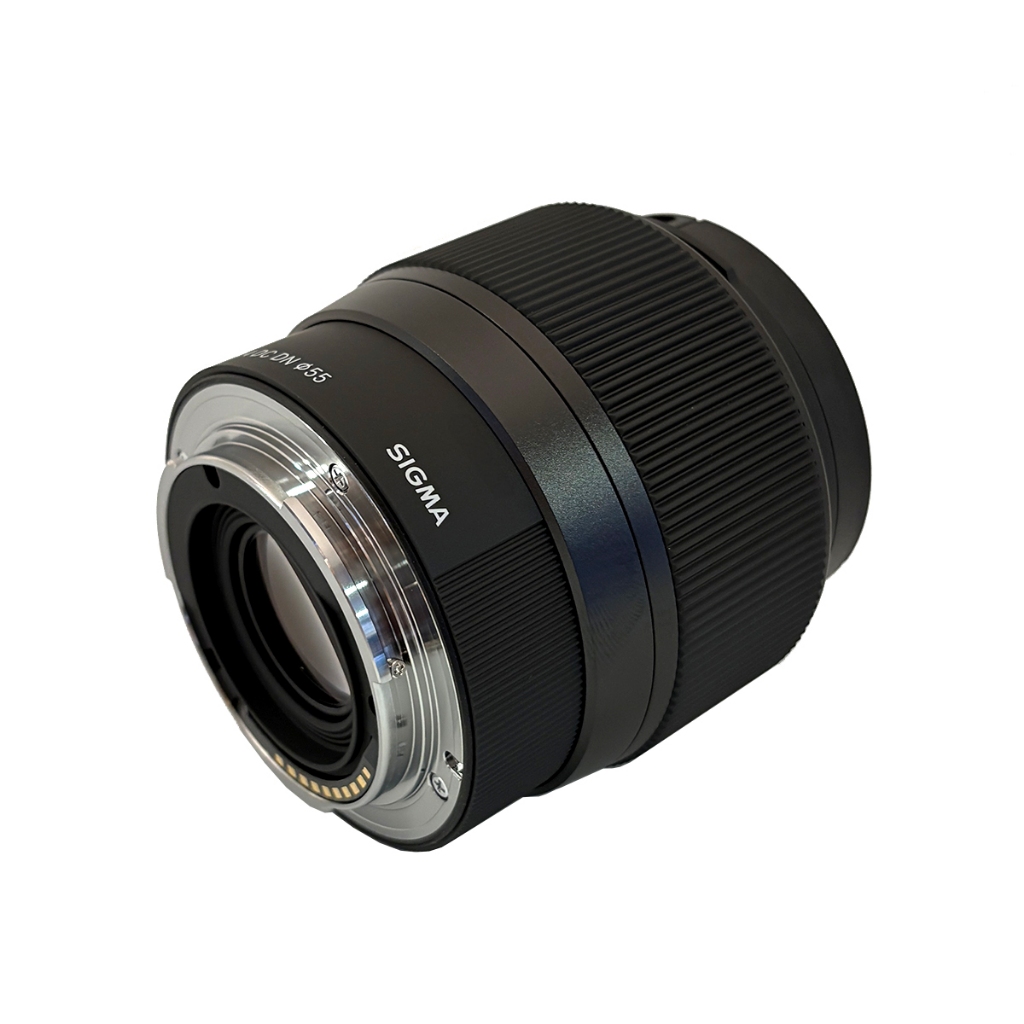 Sigma 56mm f/1.4 DC DN APS-C Contemporary Lens (Sony E / Fujifilm X Mount)