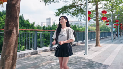 Ulanzi MT85 Automatic Quick Release Magnetic Mobile Phone Tripod (T122)