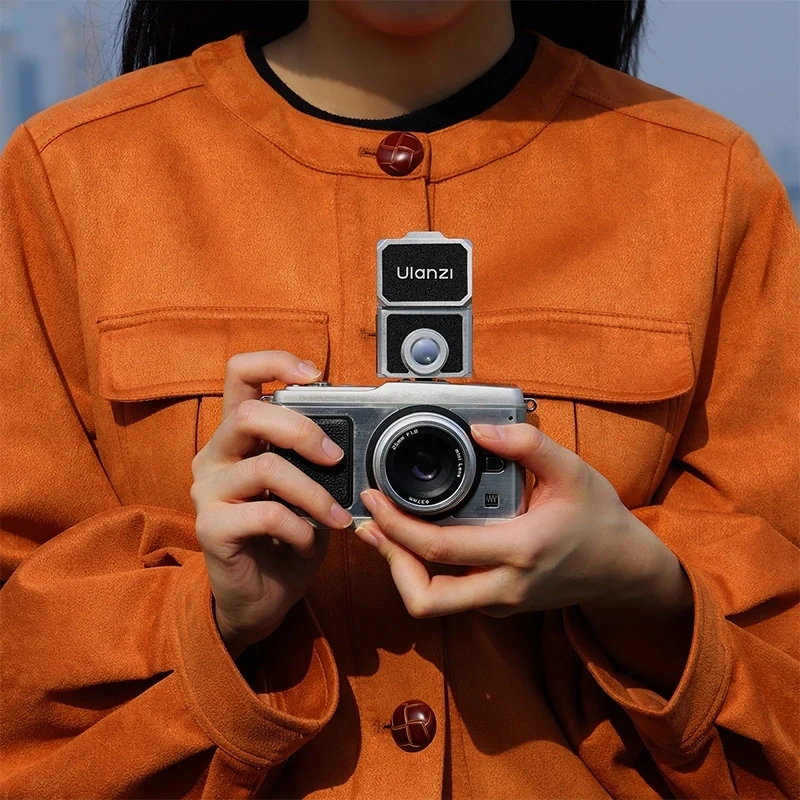 Ulanzi VF01 Optical Waist-Level Viewfinder (C090) (Black / Silver)