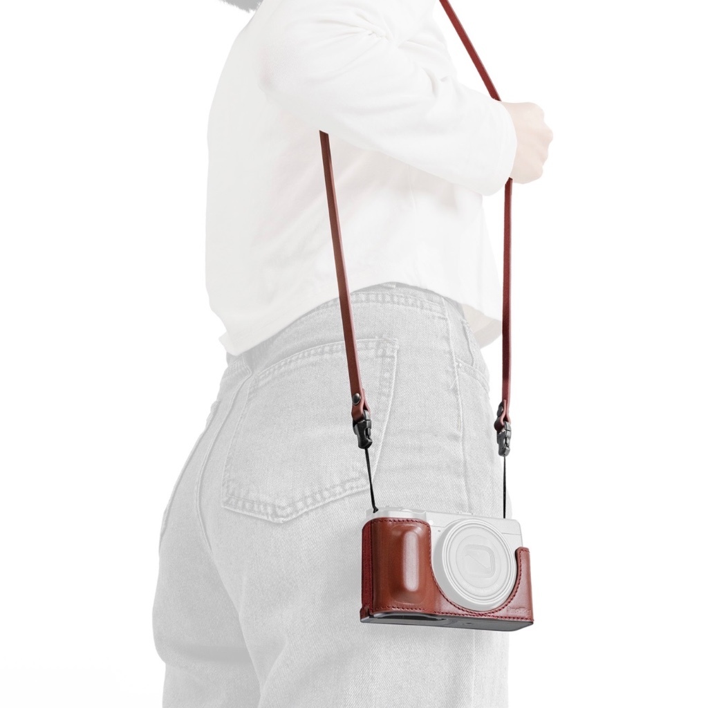 SmallRig Quick Release Camera Shoulder Strap For Ricoh GR IV / GR III Series (Black 5686 / Grey 5685 / Red 5687)