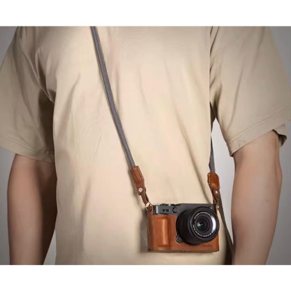 SmallRig Leather Half Case Kit for Fujifilm X-E5 (Black 5450 / Brown 5449)