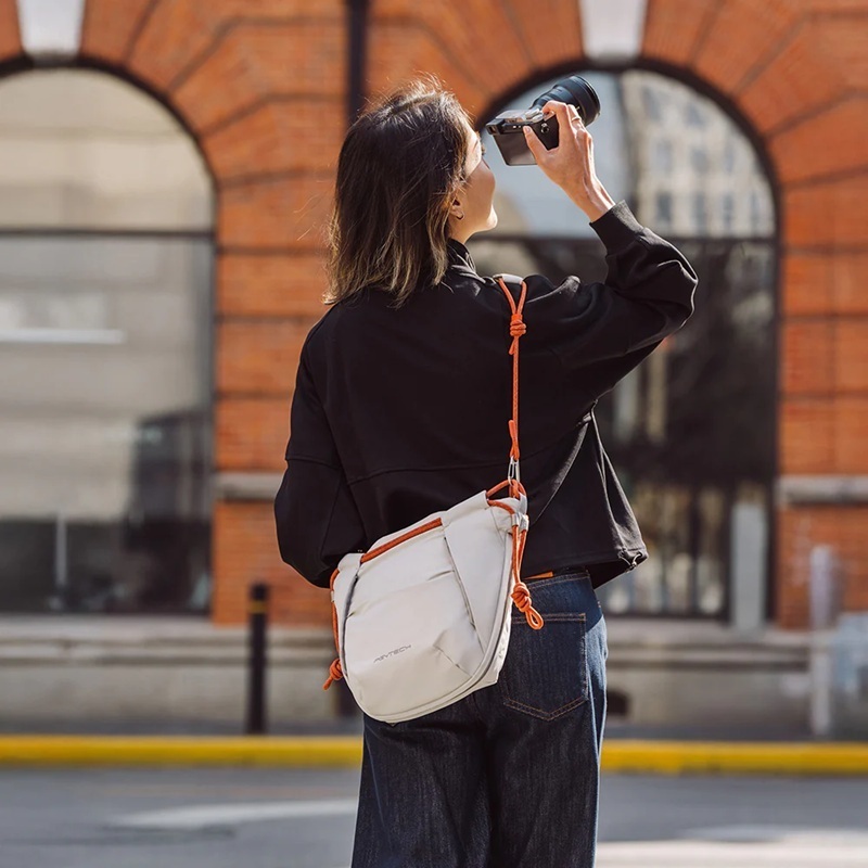 PGYTECH OneGo Rope Strap Camera Bag (Midnight Black / Forest Green / Mist Grey / Lilac Purple)
