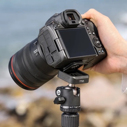 Ulanzi TT53 Traveler UKA 1.8m Camera Tripod (T093GBB1)