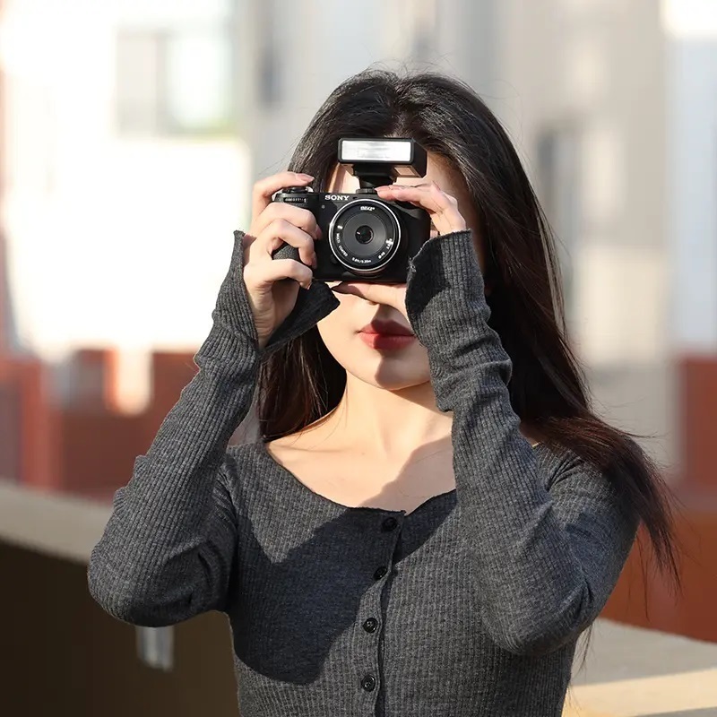 Ulanzi F12 Mini Camera Flash Speedlite (L044GBB2)