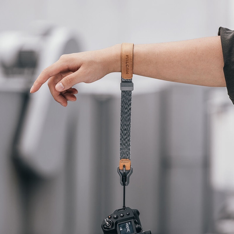 Falcam Maglink Quick Magnetic Buckle Camera Wrist Strap (Grey / Blue / Green)