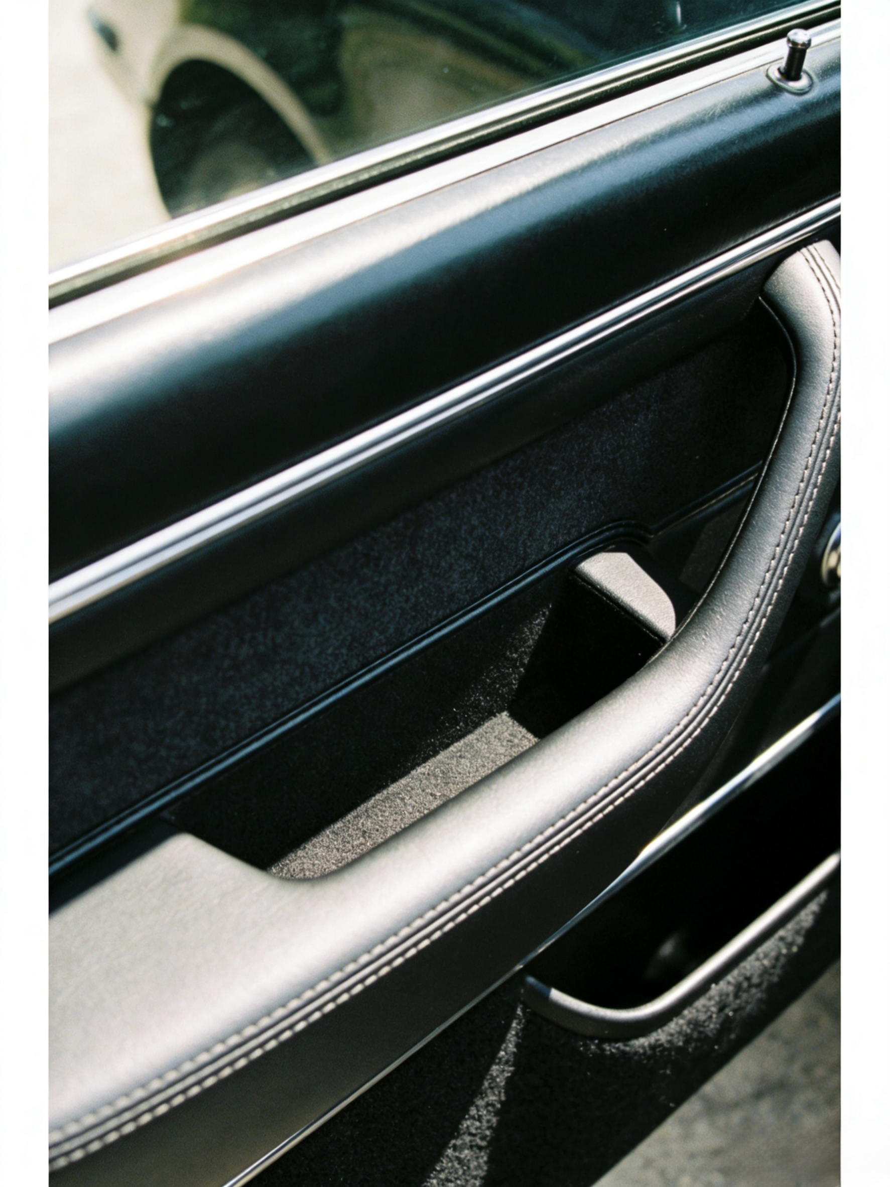 Industrial Grade Wireless Turbo Blower - High-Power Jet Fan for Car Drying, PC Cleaning & Outdoor Use (Rechargeable)