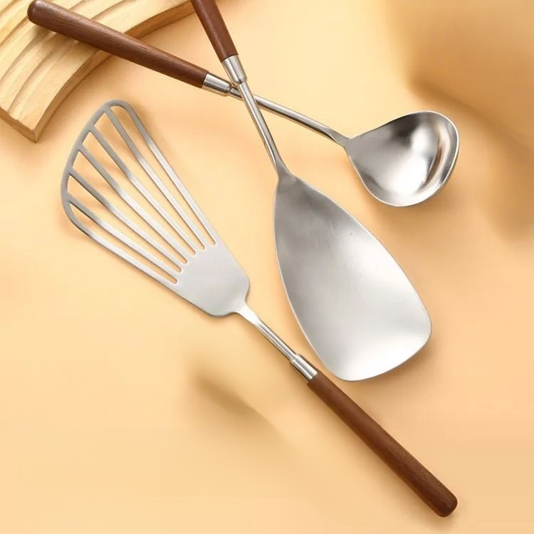 304 stainless steel walnut cooking spoon