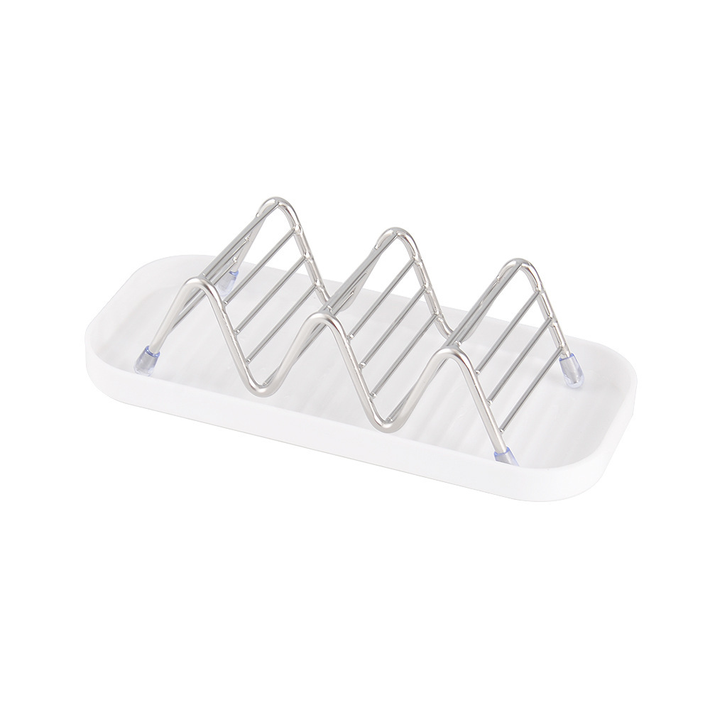W-shaped soap holder