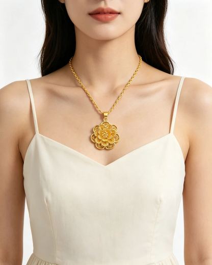 Lady Pendant Necklace of Prosperity Flower
