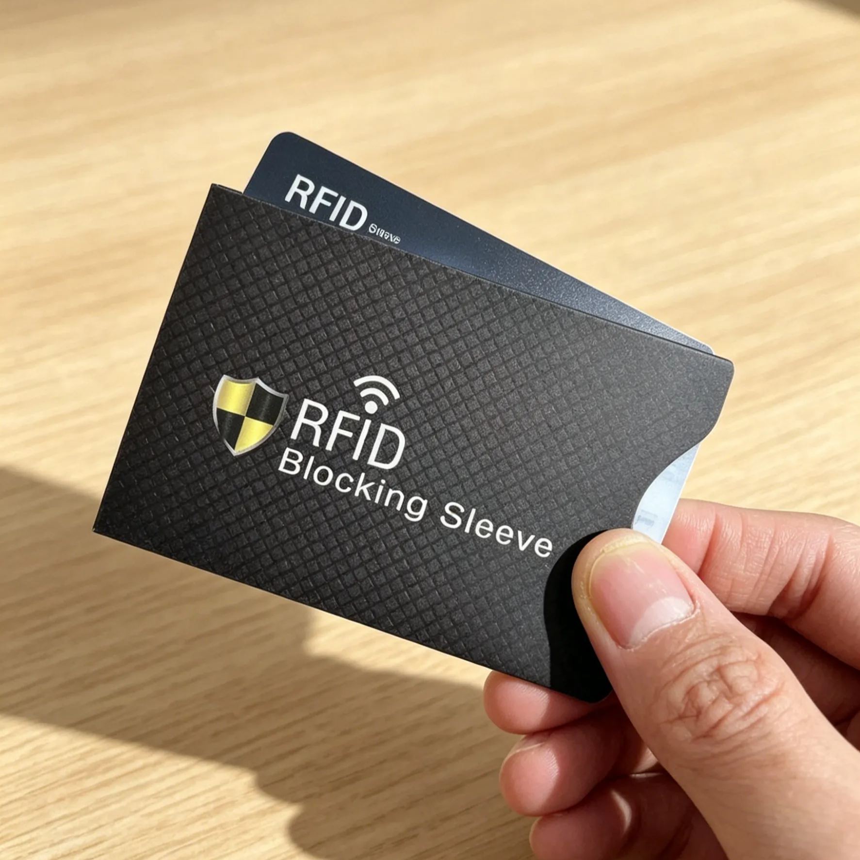 [1 Second to Block Unauthorized Scanning] Aluminum Foil Anti-Magnetic Anti-Theft Card Sleeve