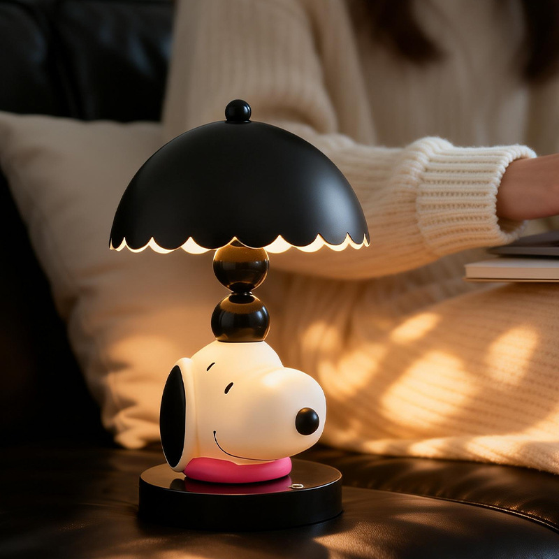 史努比 Snoopy 造型萌趣小夜燈