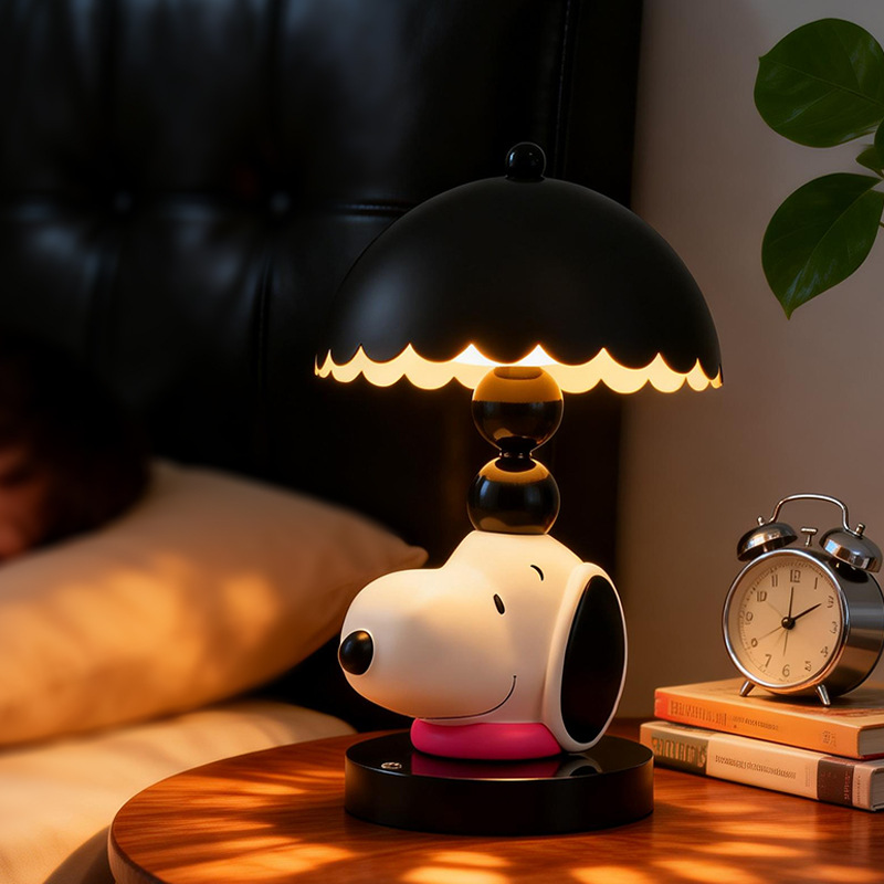 史努比 Snoopy 造型萌趣小夜燈