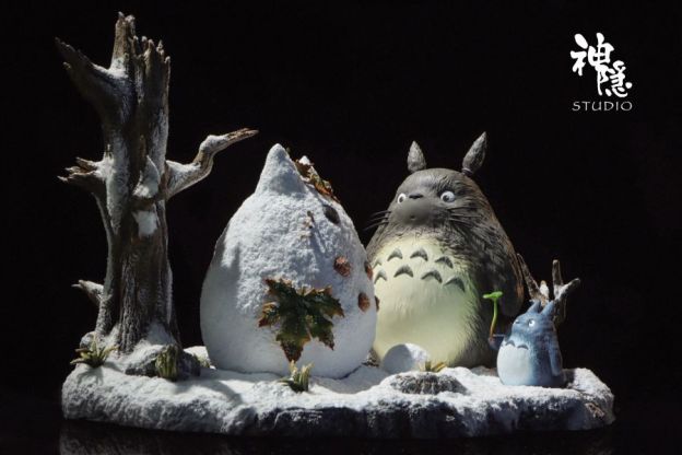 【預購】神隱工作室 遇見系列龍貓 雪地中的嬉戲