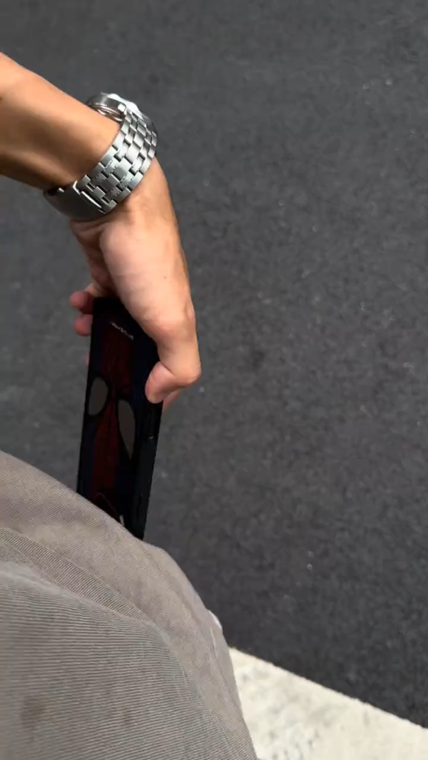 蜘蛛俠方形電鍍磨砂手机殼