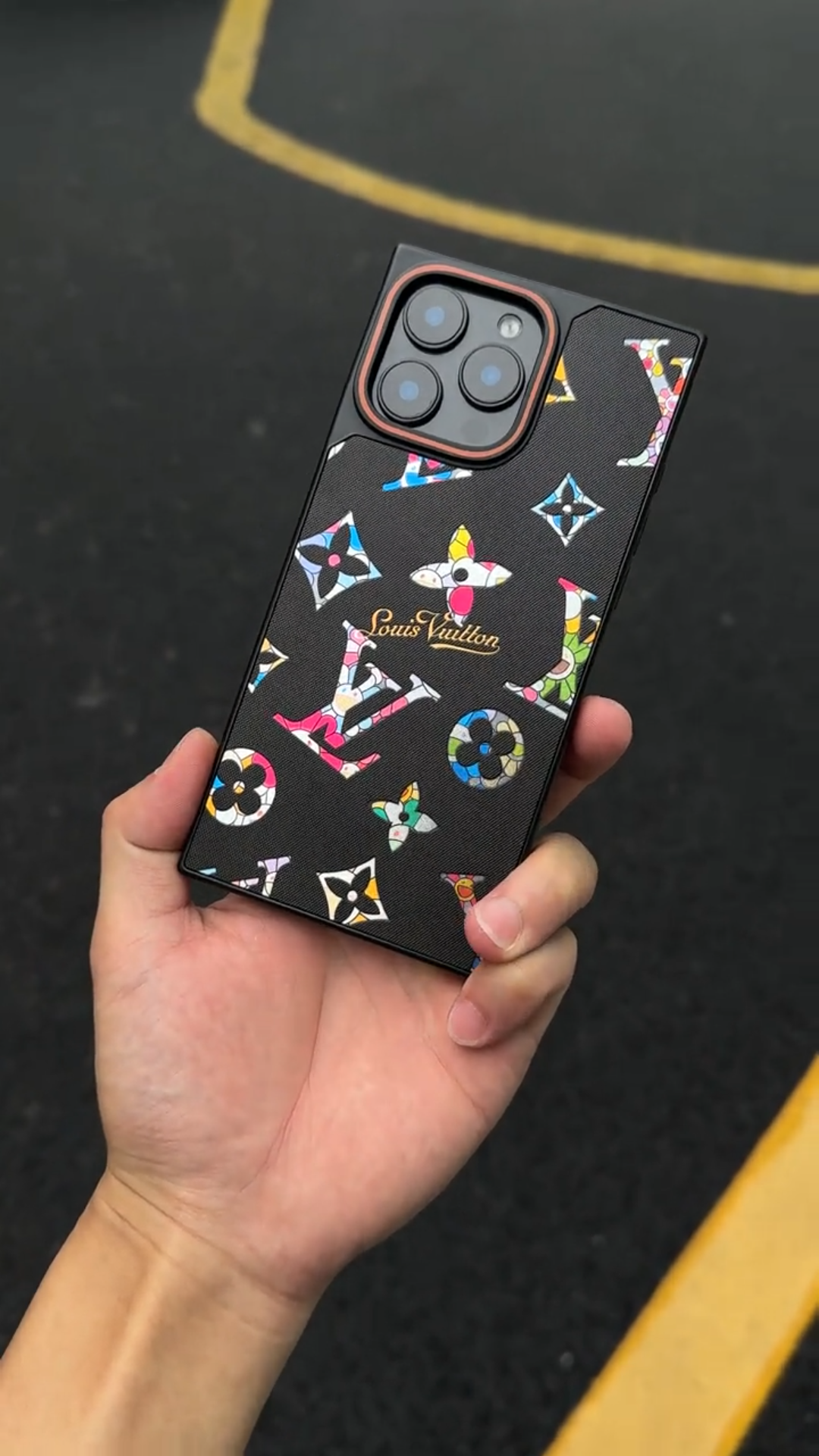 路易威登輕奢潮牌磨砂手機殼-CASEZONE