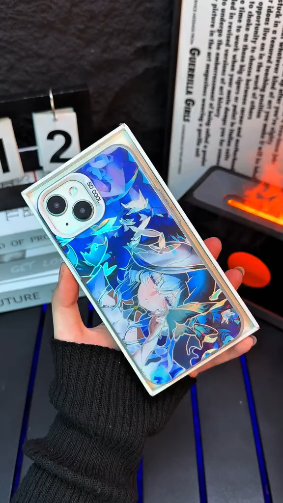 鳴潮彩銀線條漸變防摔手機殼