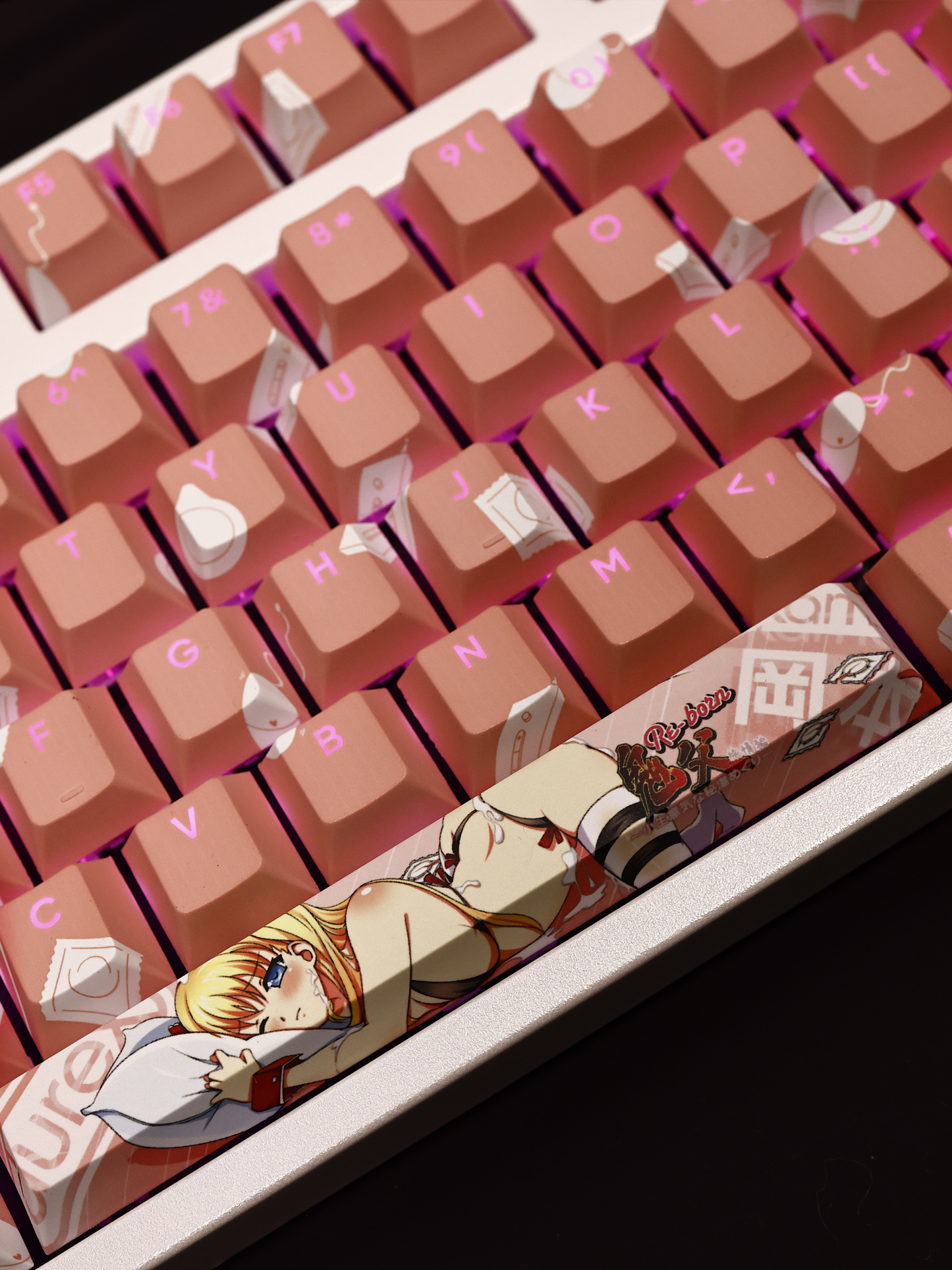 秋月愛莉透光RGB108鍵標準配列衛星軸鍵帽-CASEZONE