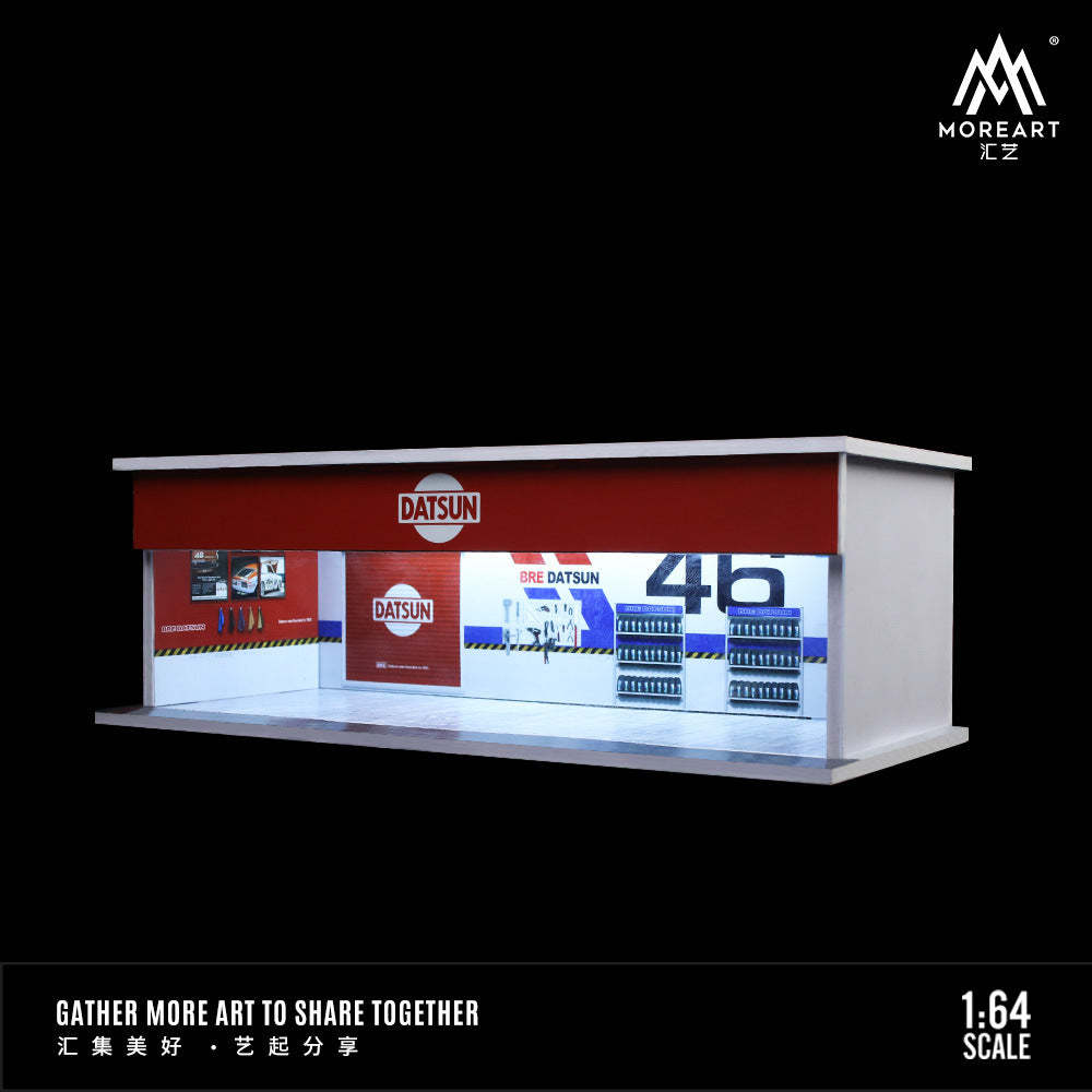 MoreArt 1:64 馬天尼飛勁 ADVAN和Spoon燈光版拼裝維修車間場景-CASEZONE