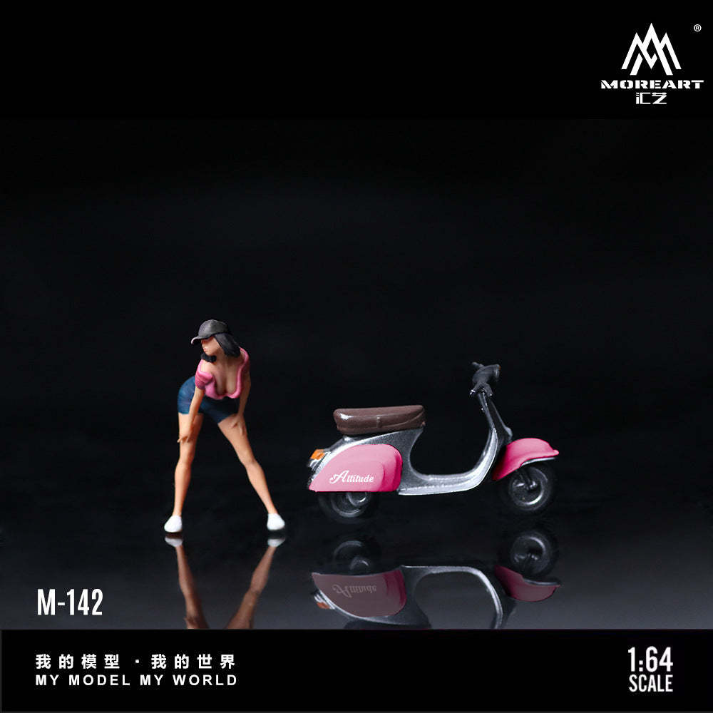 MoreArt1:64  粉色踏板車摩托人偶仿真樹脂模型-CASEZONE