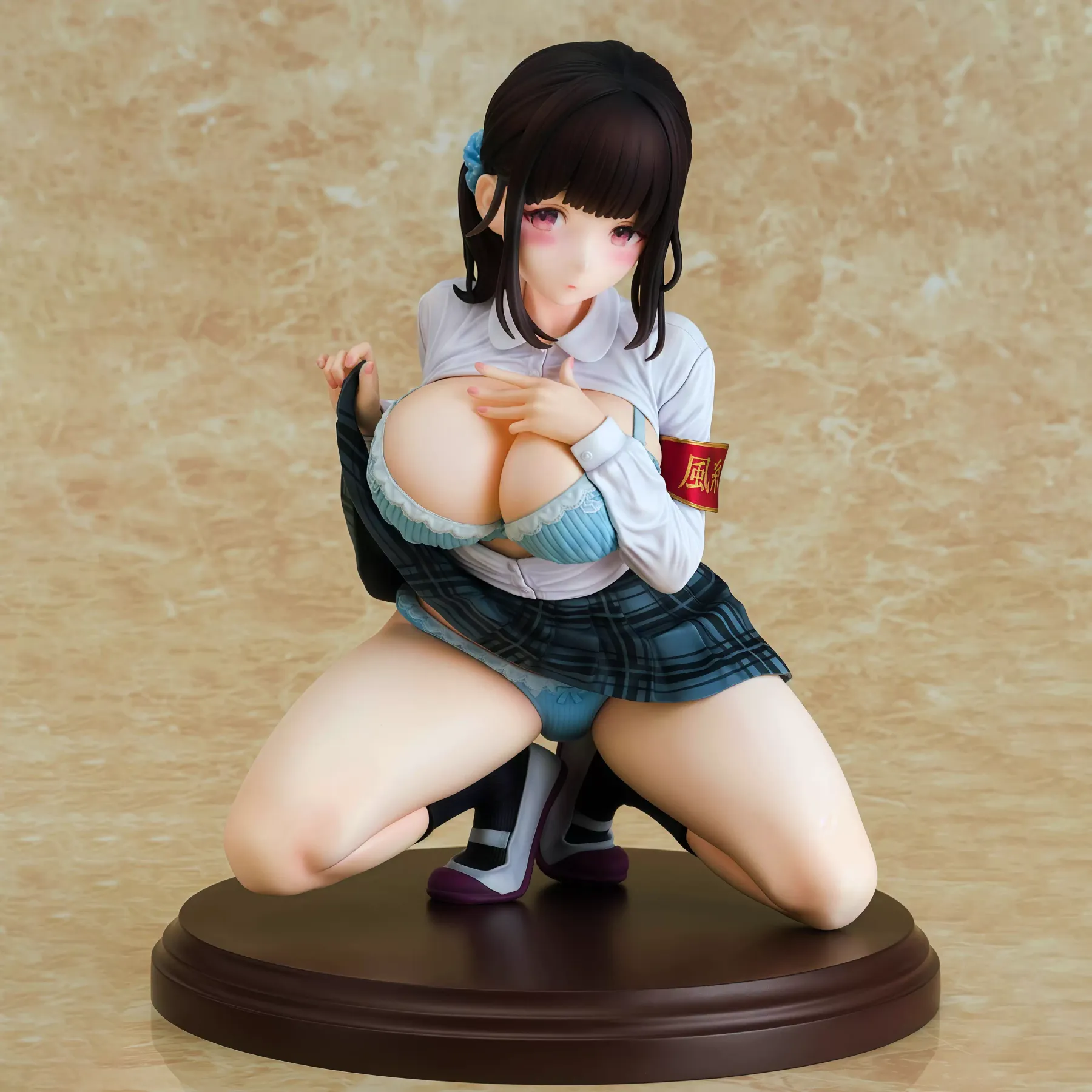 美岬花音 美少女要…擾亂風紀嗎