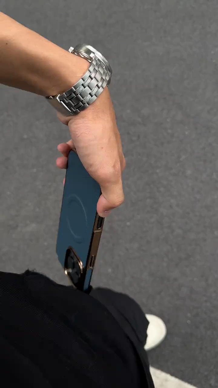 商務磁吸皮紋電鍍手機殼