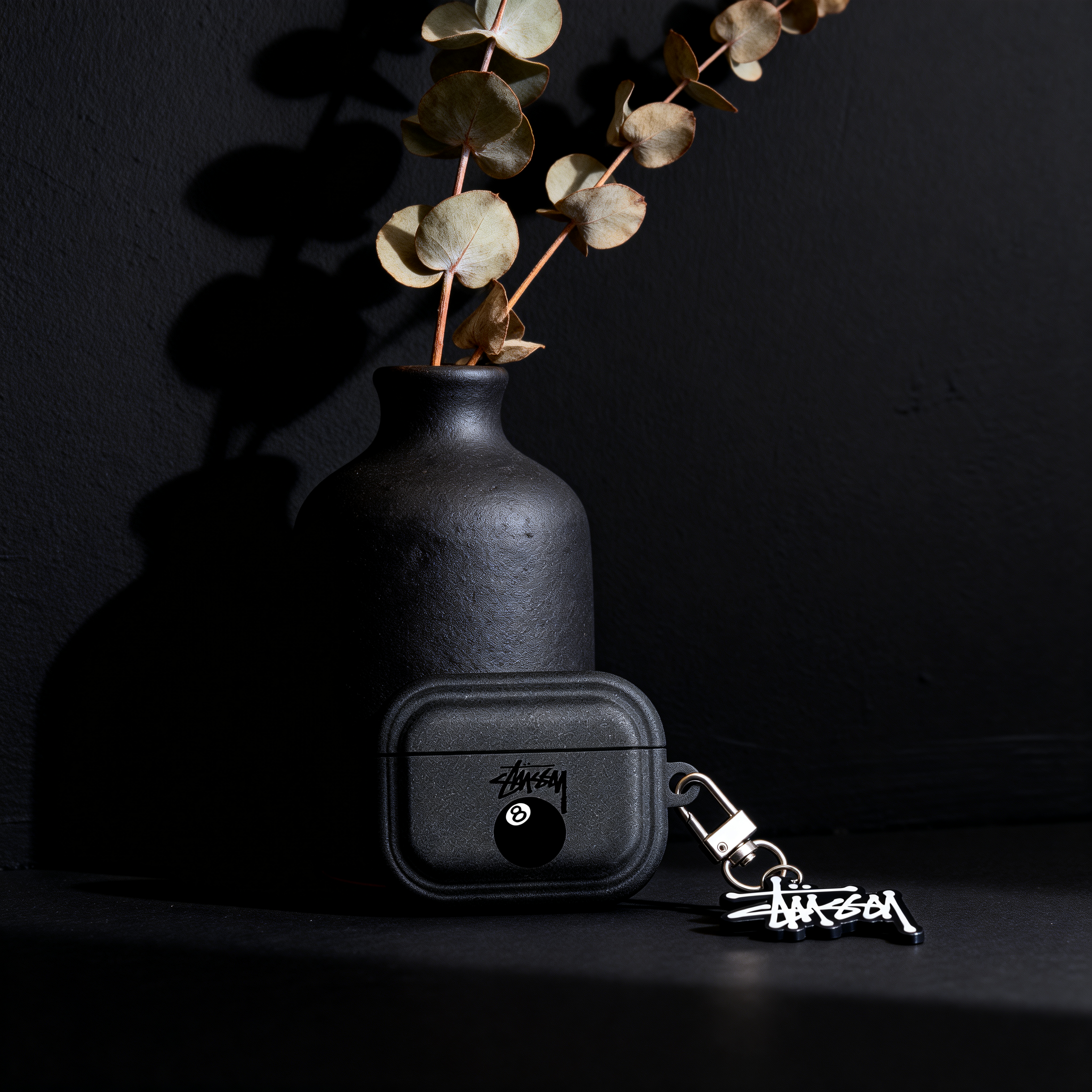 潮牌黑8桌球Airpods耳機保護殼 - 高級深灰小眾復古歐美風格